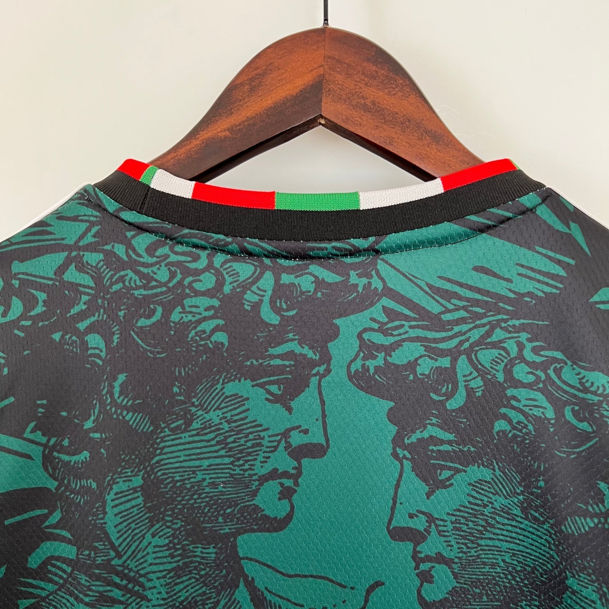 Italy X Old Rome Kit