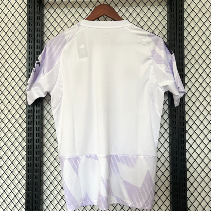 Manchester United 25/26 Home Shirt